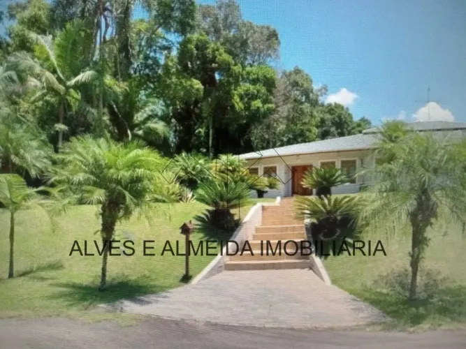 Oportunidade de compra em condomínio Ilha da Fazenda com 4 suítes e 10 vagas - (Aceita Per