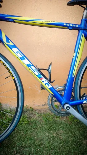 Bicicleta GTS pro R3, em excelente estado de conservação. .