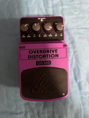 pedal para guitarra - behringer od300