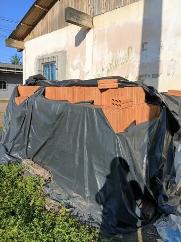 2 Milheiros de tijolos