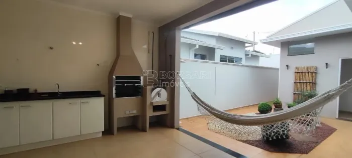 Venda de Casas / Condomínio na cidade de Araraquara