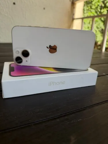 Vende-se IPhone 14, Super Conservado