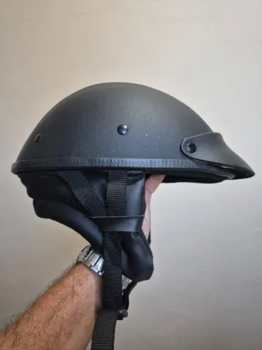 Capacete Coquinho Para Bike Patinete Scooter Eletrica Cor Preto