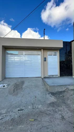 Casa nova com toda estrutura no padrão de qualidade