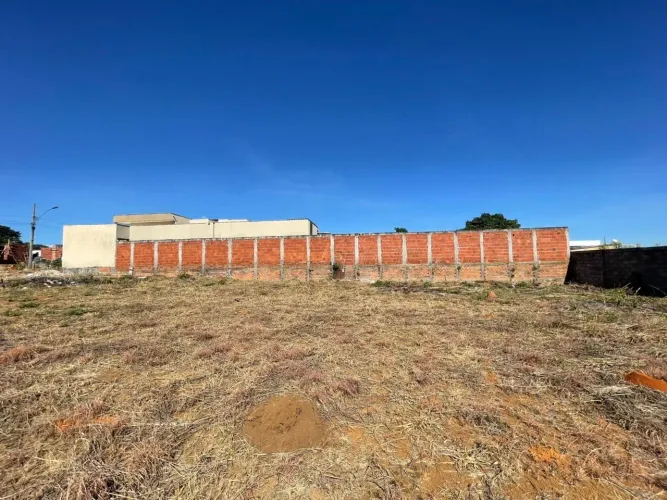 Lote à venda na Ponte Alta - Gama