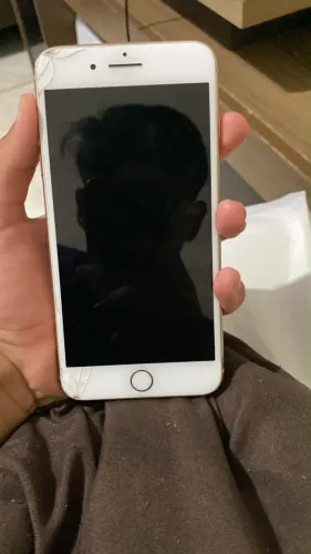 iPhone 8 Plus