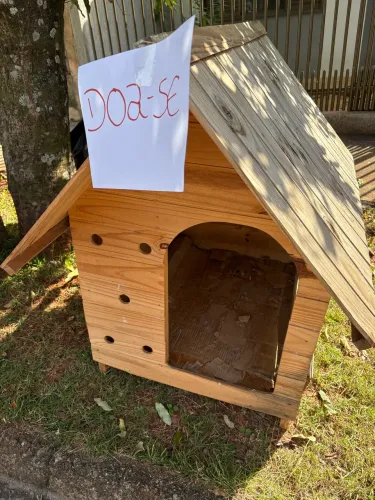 Doa-se Casinha de cachorro
