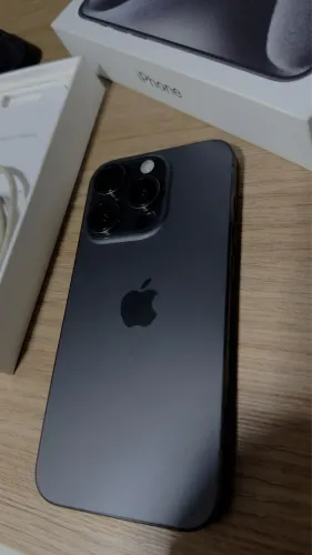 iPhone 15 PRO 256gb Preto Titânio c/ Nota Fiscal