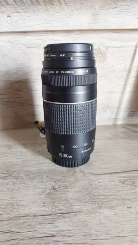 Lente Canon 75-300