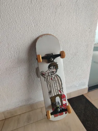 Skate pouco usado