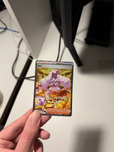 Carta Pokémon Tcg Jaci (122/088) equilíbrio perfeito 
