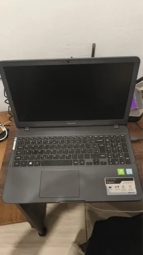 Samsung Expert X40