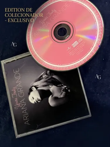 CD Ariana Grande - Yours Truly (Original / Raridade)