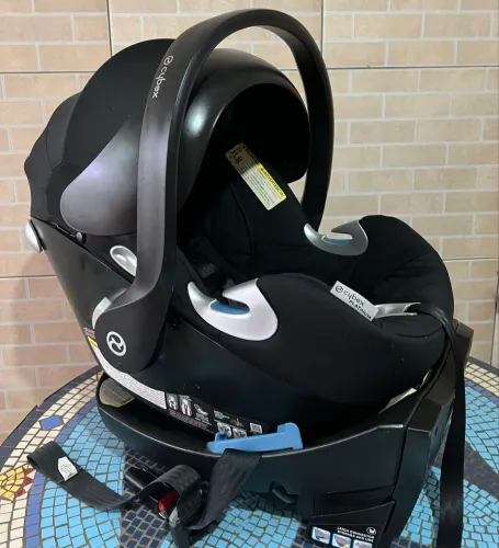 Bebê conforto Cybex platinum cloud isofix 