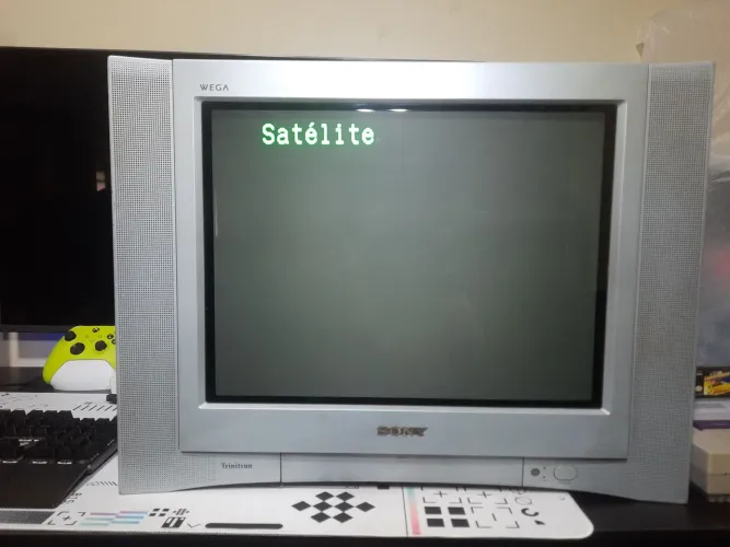 TV SONY WEGA TRINITRON CRT 21 TUBO