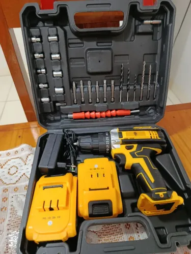 Parafusadeira e furadeira a bateria 48v 2 baterias 