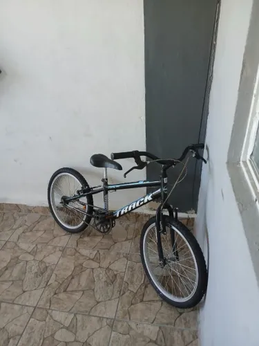 Bicicleta Aro 20 Praticamente Novinha R$270