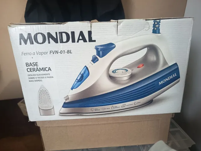 Ferro de passar novo