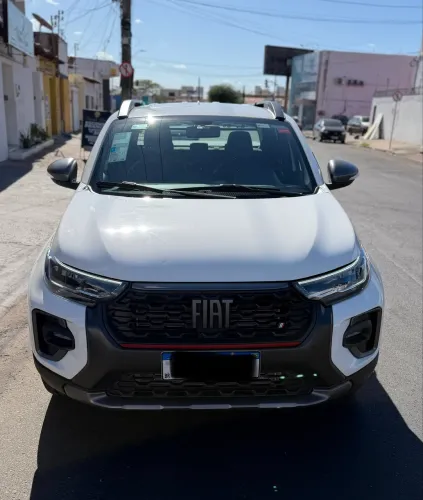 Fiat Strada Ultra 1.0 Flex Turbo CD Aut. 2025