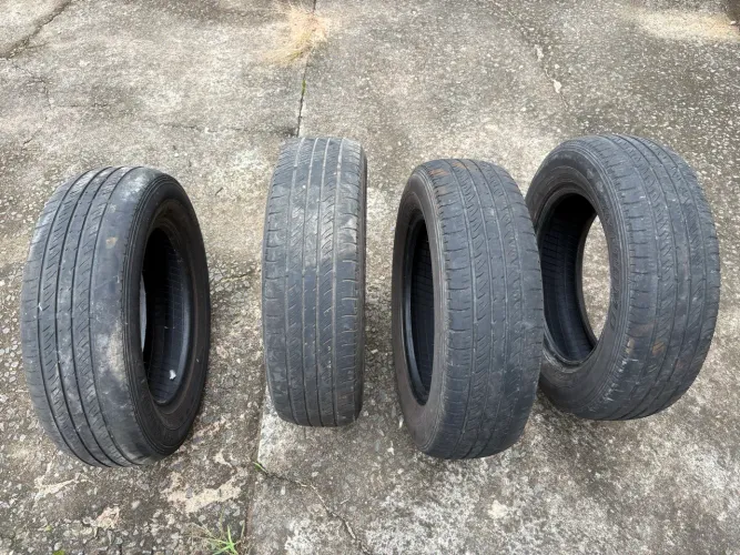 4 pneus sumitomo - BC10 175/70 R14