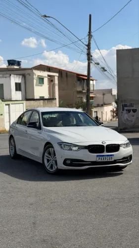 BMW 320I A Modern/sport TB 2.0/a.flex 16V 4P 2016
