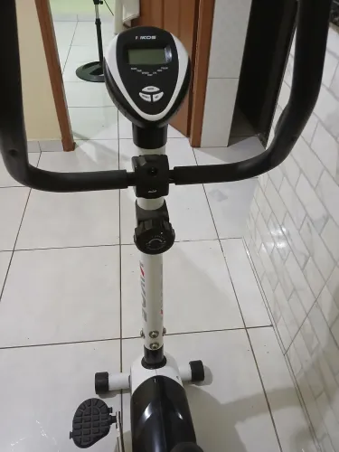 Bicicleta ergometrica 