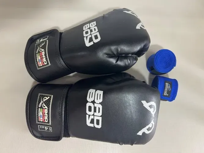 Luva de Boxe, Muay Thay, kickboxing e par de Bandagem elástica