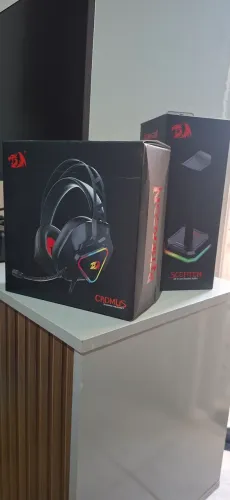 Headset + suporte RGB Redragon