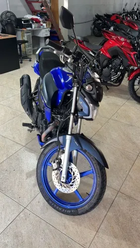 Factor 150 DX muito nova
