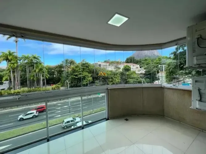 Gávea | Apartamento 2 quartos, sendo 1 suite REF: IPAP5729