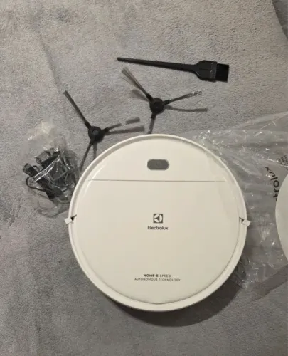 Aspirador Robô Eletrolux-Nota fiscal-Aceito cartão