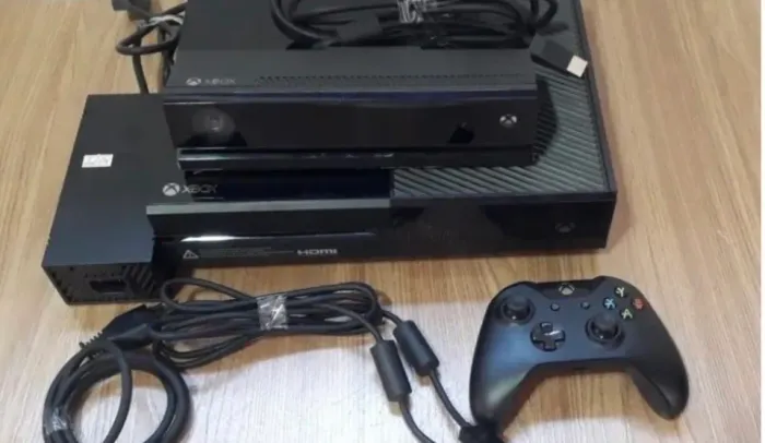 X BOX ONE COM KINECT 
