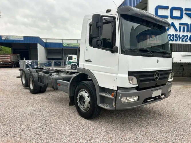 MB Atego 2425 Euro3 ano modelo 2012