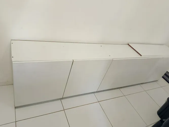 Vendo armário de cozinha MDF