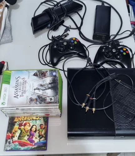 Xbox 360 super slim