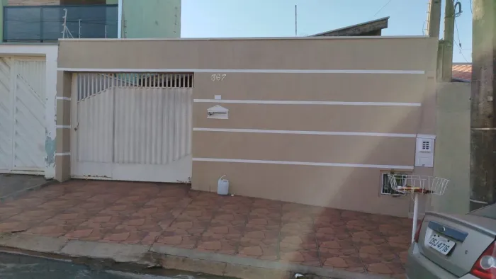 Casa documentada Santina