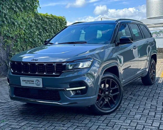 Jeep Commander Black Hurricane 2.0 4X4 TB AUT 2025