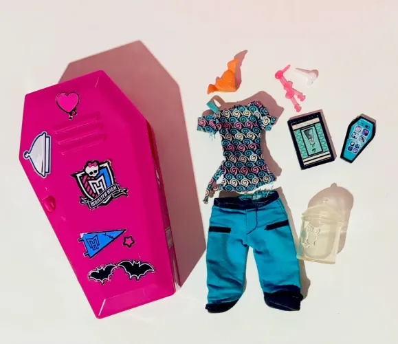 Monster High - Lote Acessorios Lagoona Blue Classroom