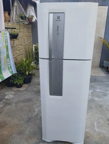 Geladeira Eletrolux Frost Free 400 litros ENTREGO