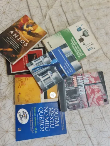 COMBO DE LIVROS 