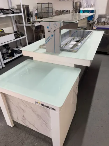MB BUFFET GELOPAR 8 CUBAS COM MODULO DE PRATOS - GELOPAR