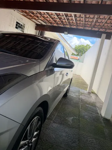 Hyundai HB20S Platinum 1.0 TB Flex 12V AUT 2022