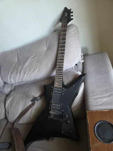 Cort Explorer VX-2X - James Hetfield 