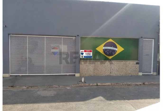 Casa térrea no bairro Coophamil - Semi Mobiliada Com Preço Reduzido!