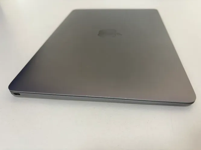 MacBook A1534 / i5 / Tela Retina / Carcaca perfeita