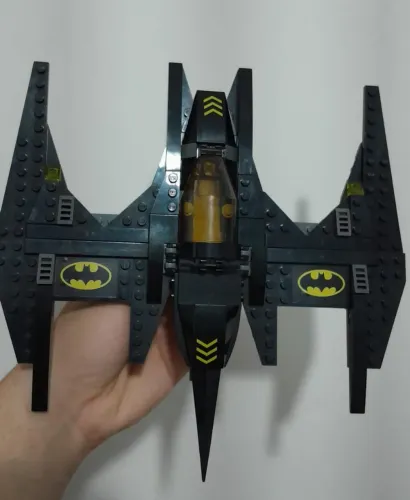 Lego batwing 200