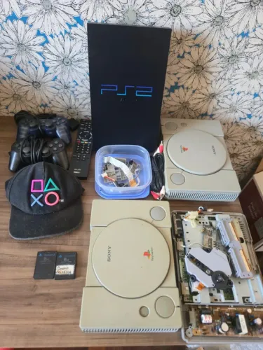Lote Gamer ( Ps1, Ps2) no Estado.