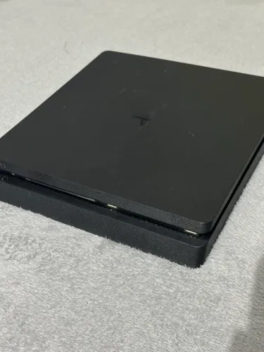 Ps4 Semi novo
