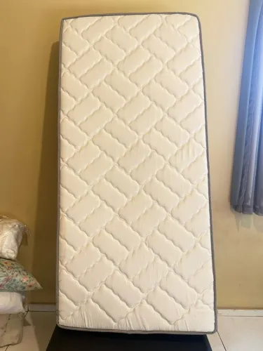 Cama Solteiro: Colchão Ortobom Pró-Saúde Superpocket + Base Box + Protetor + Jogo de Cama