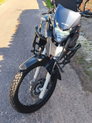 Moto Honda XRE 300